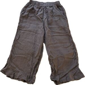 Match Point Gray Linen Wide-Leg Ruffle Hem Capris